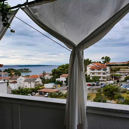 Apartment In Banjol/insel Rab 26609 *