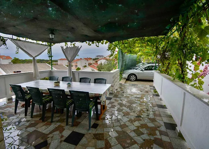 In - Insel Rab 26609 Apartment *