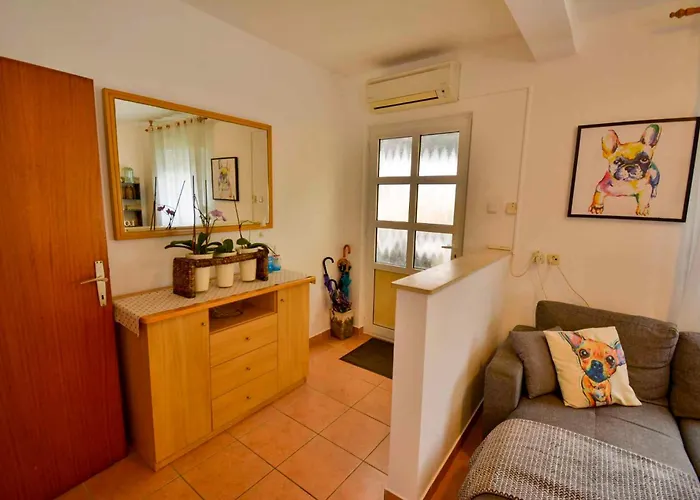 In - Insel Rab 26609 Apartment *