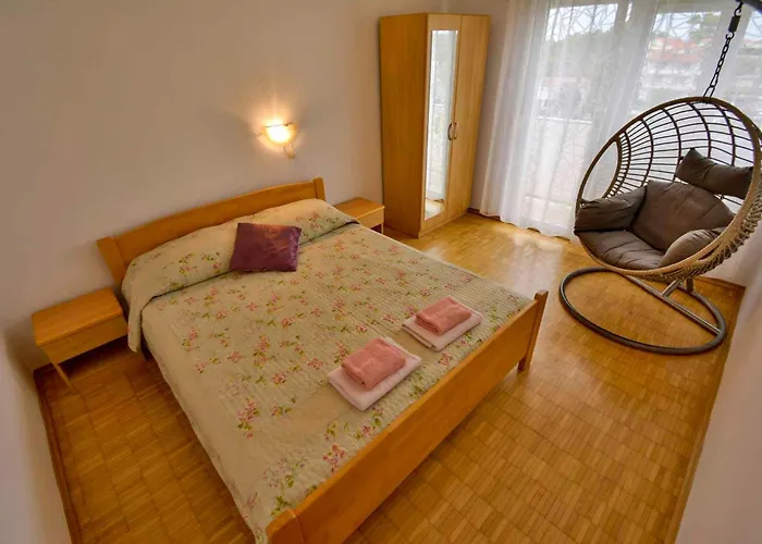 In - Insel Rab 26609 Διαμέρισμα *
